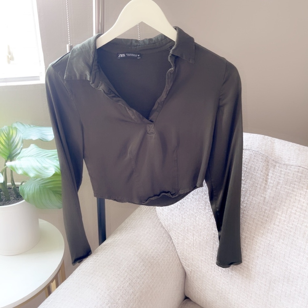 Zara Women's Olive Green Cropped Top